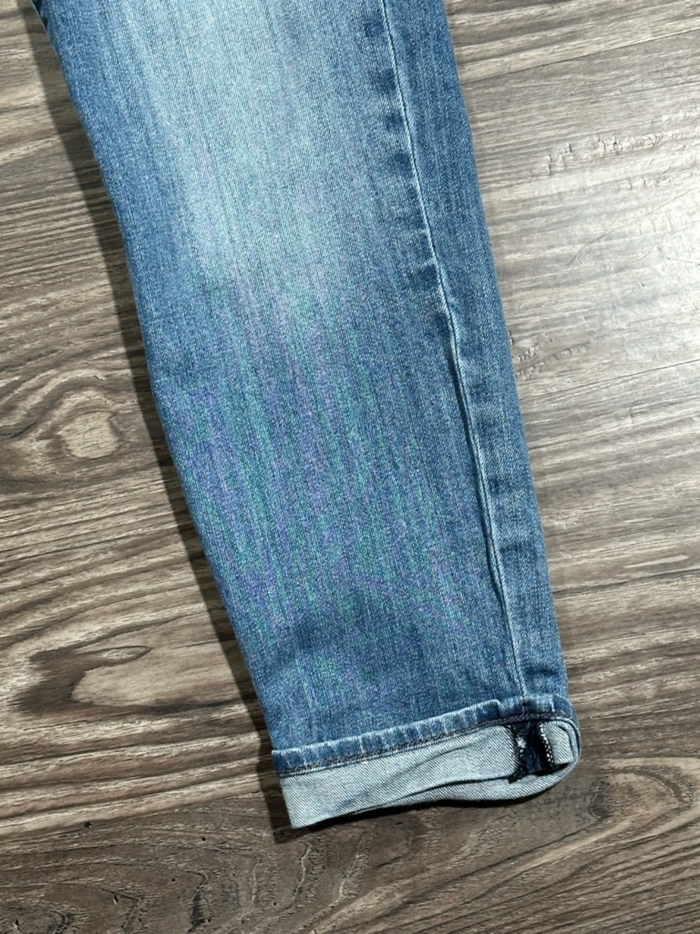 KUT FROM THE KLOTH Distressed CATHERINE Slim Boyfriend Cuffed Cropped Jeans 6 - Picture 6 of 13